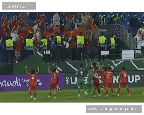 U22国足大胜韩国！媒体盛赞：韩国队毫无招架之力，似乎不会踢球